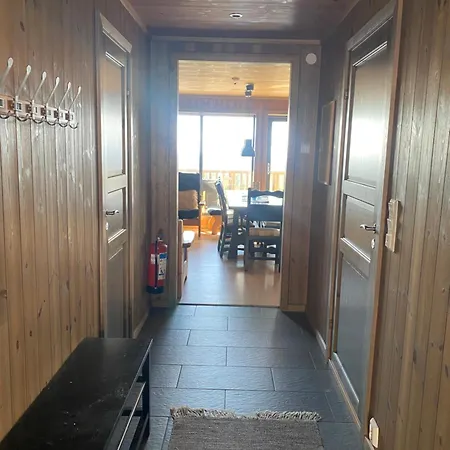 Lodge As *
